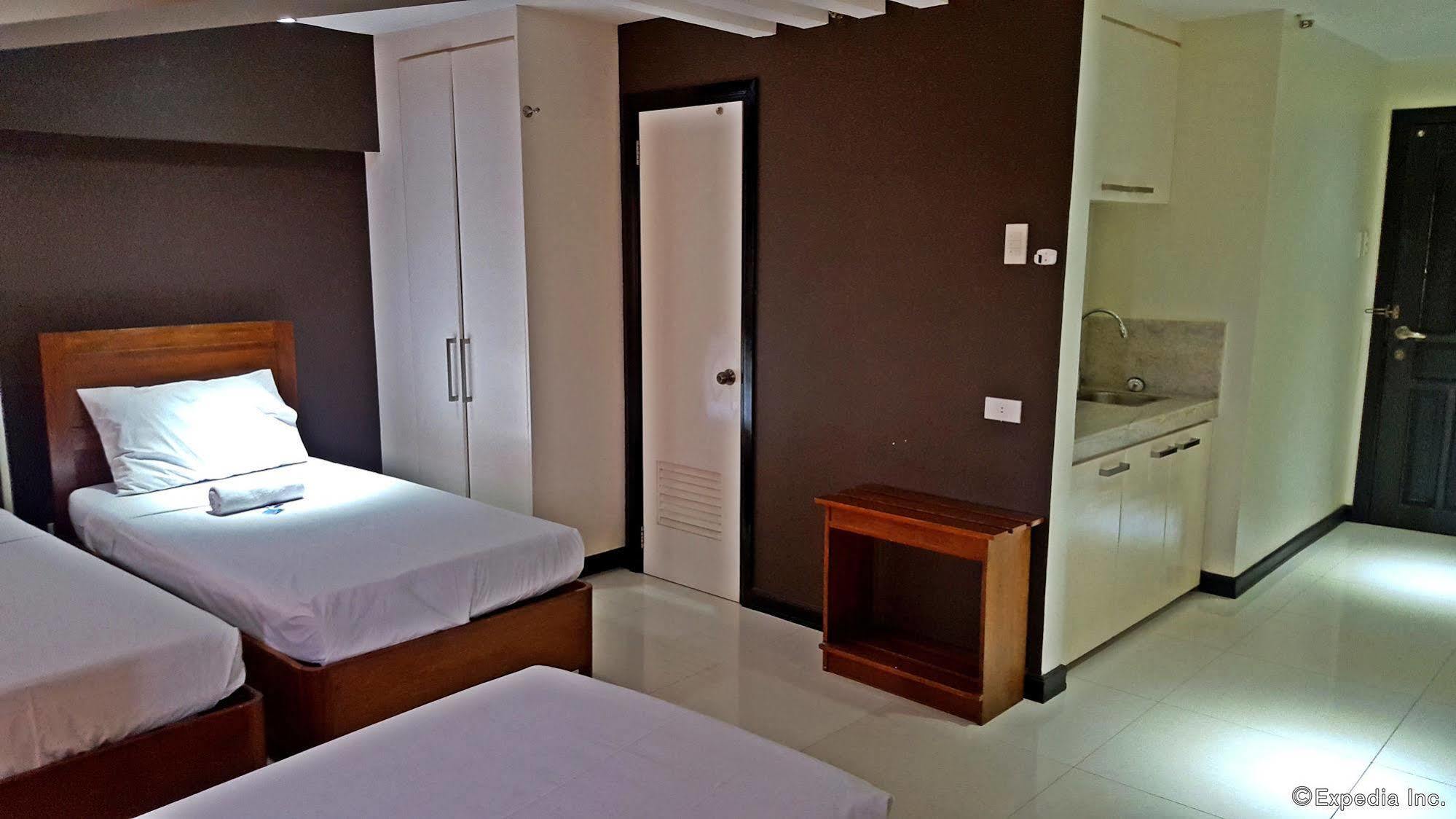 Reddoorz Near Sm Puerto Princesa Exterior photo